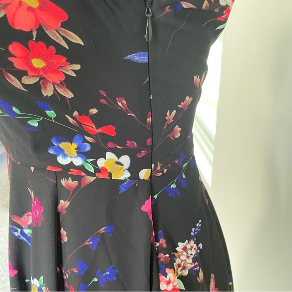 Express Black Multicolored Floral  Dress HummingBird Keyhole 2 Sleeveless Skater - Picture 10 of 13